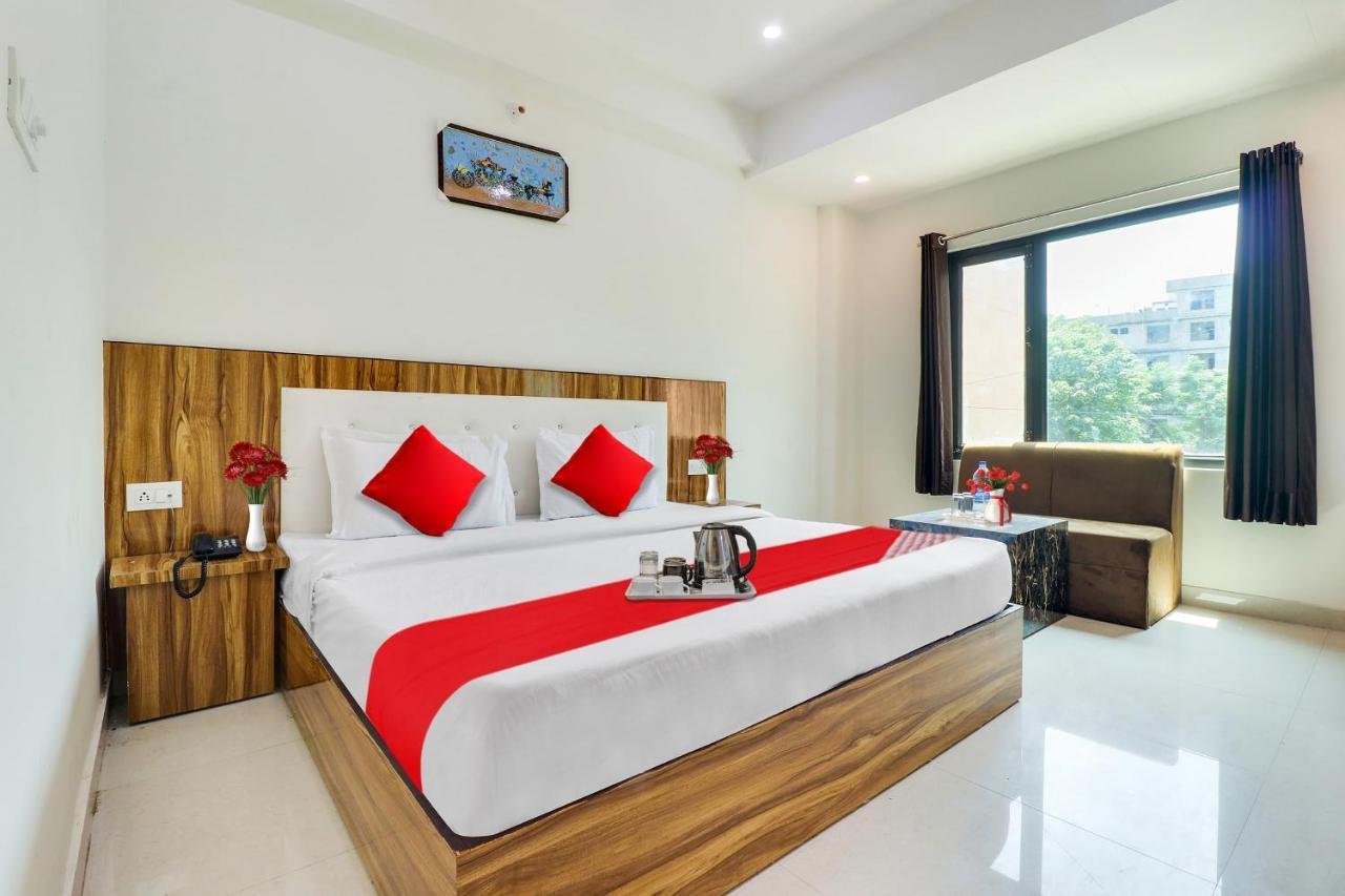 Hotel O La Plazo Haridwār المظهر الخارجي الصورة