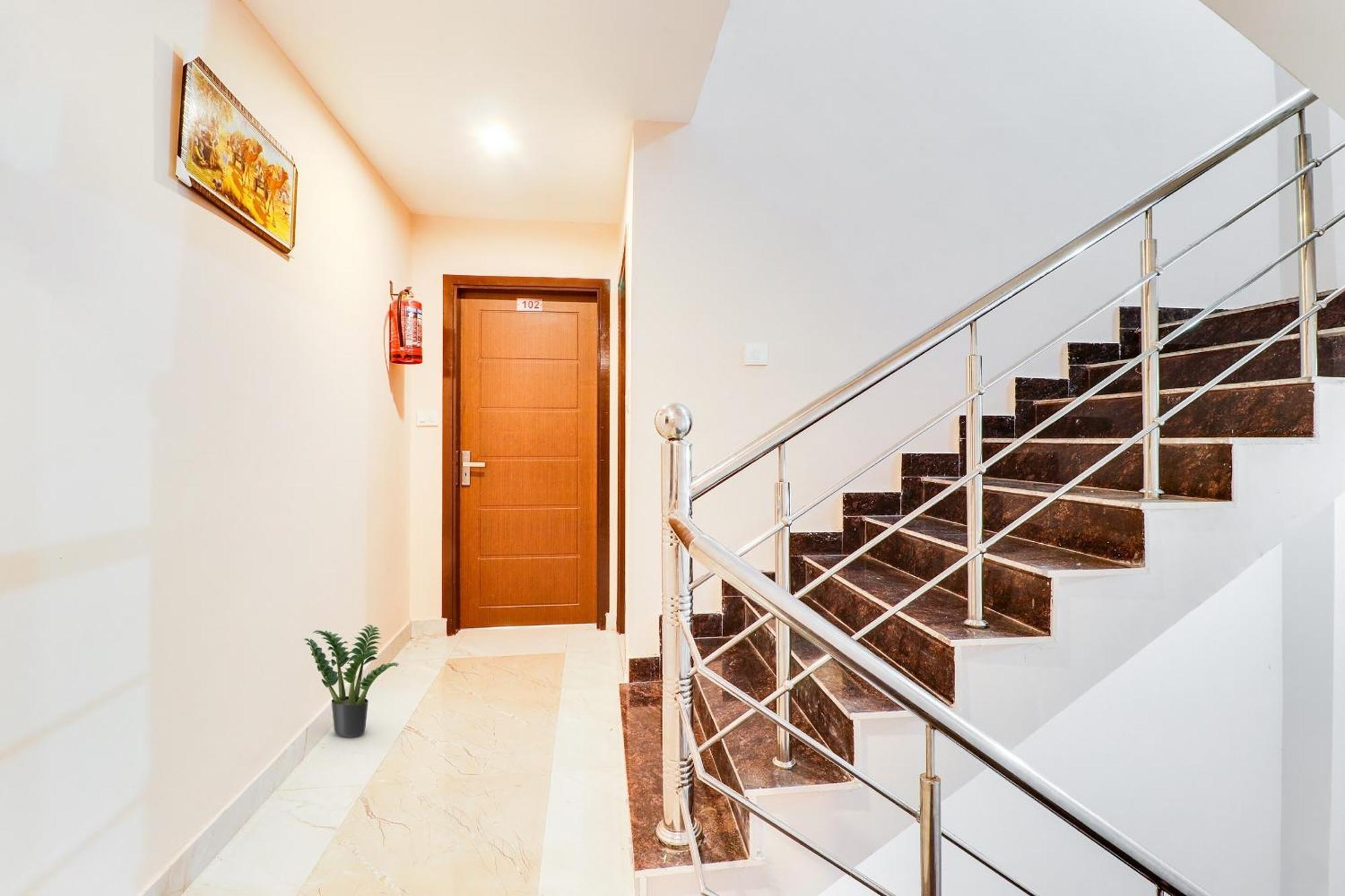 Hotel O La Plazo Haridwār المظهر الخارجي الصورة