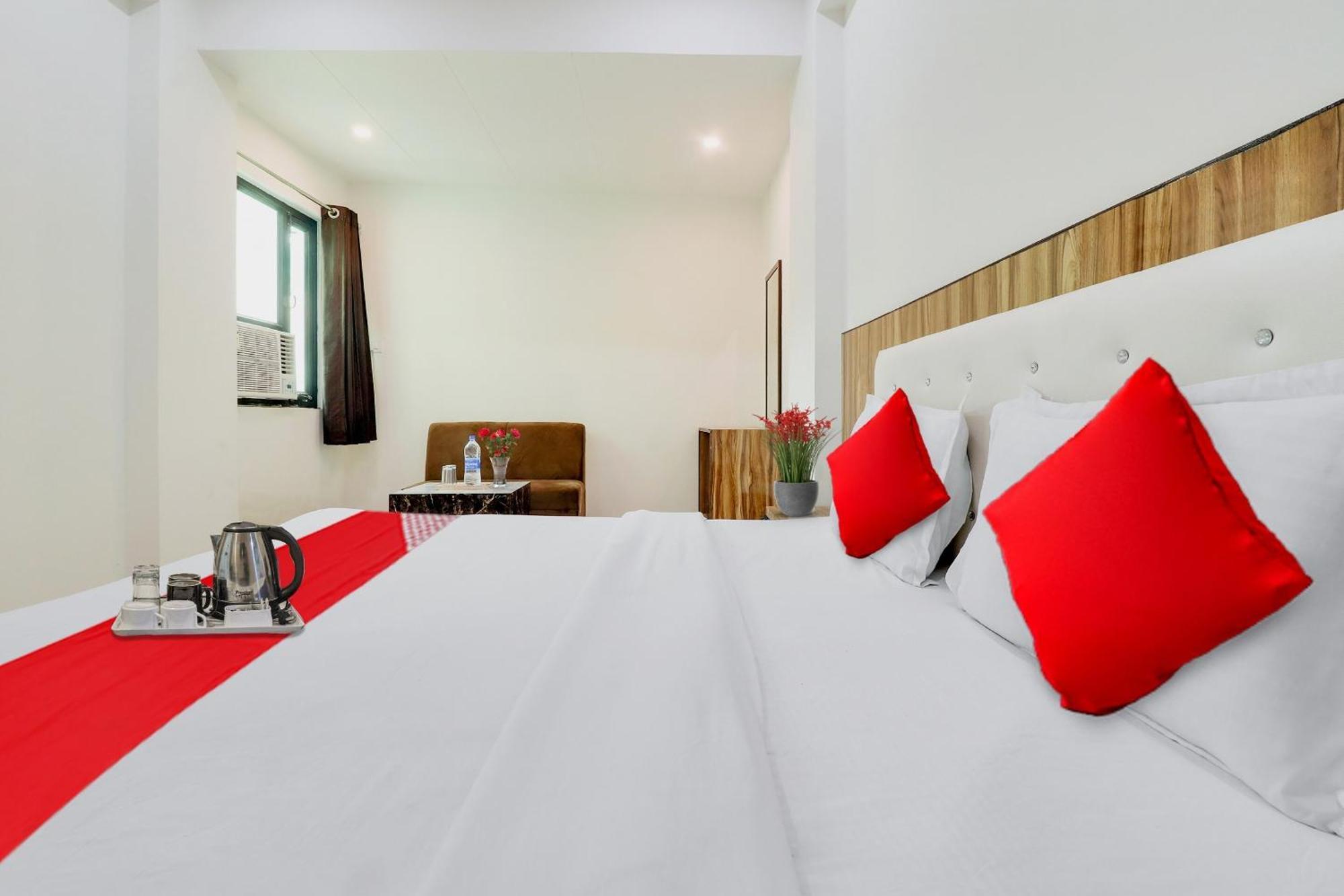 Hotel O La Plazo Haridwār المظهر الخارجي الصورة